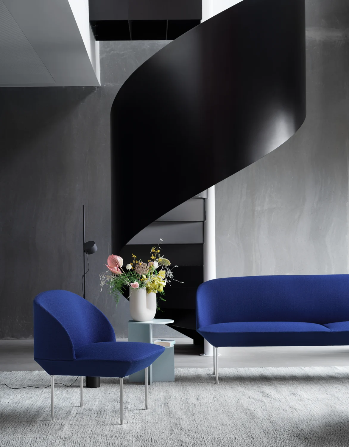 oslo lounge chair 3 seater vidar 772 chrome halves table post floor lamp ply rug kink vase muuto org