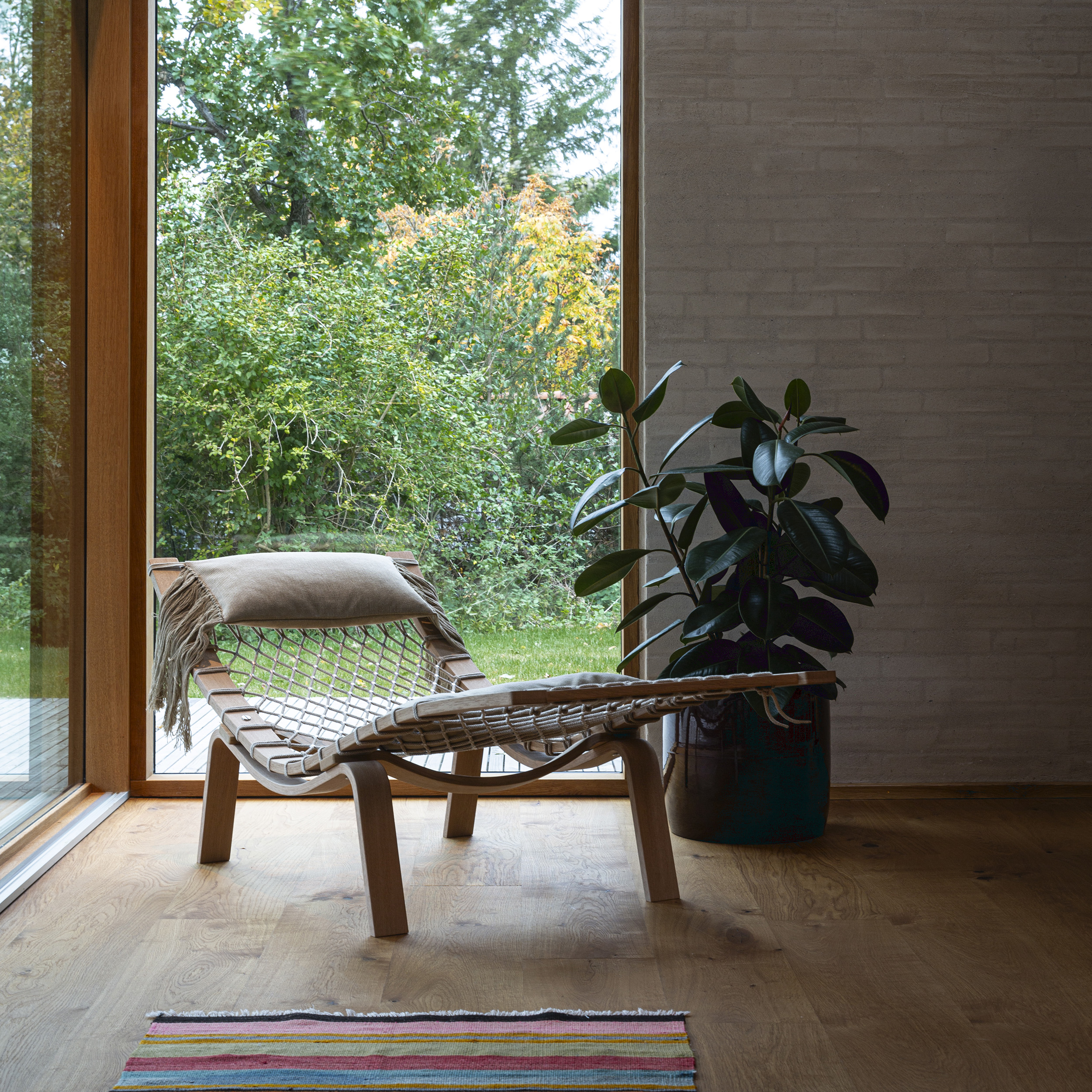 Pp135_oak_interior_23_khp-1 | ScandinavianDesign.com