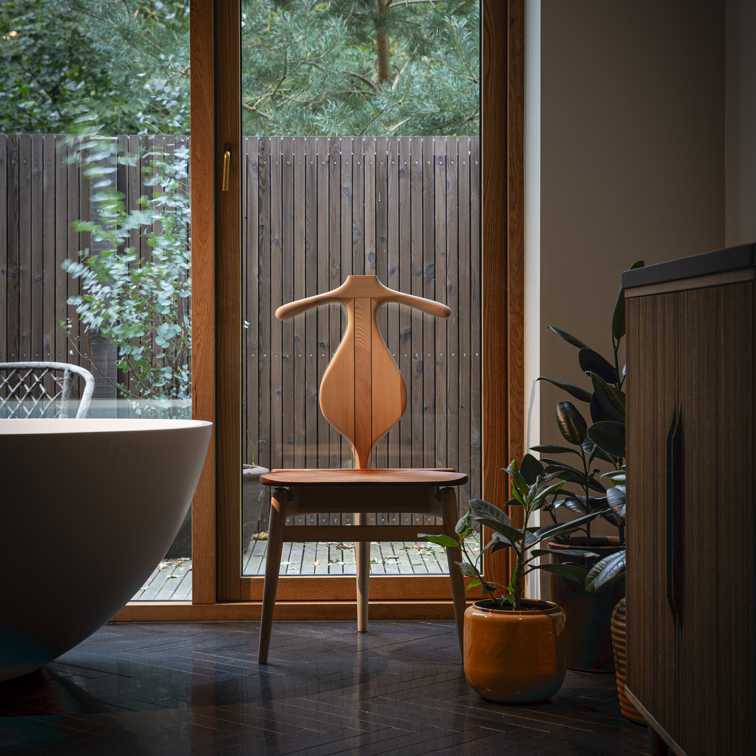 Pp250_pine_teak_interior_23_khp-1 | ScandinavianDesign.com