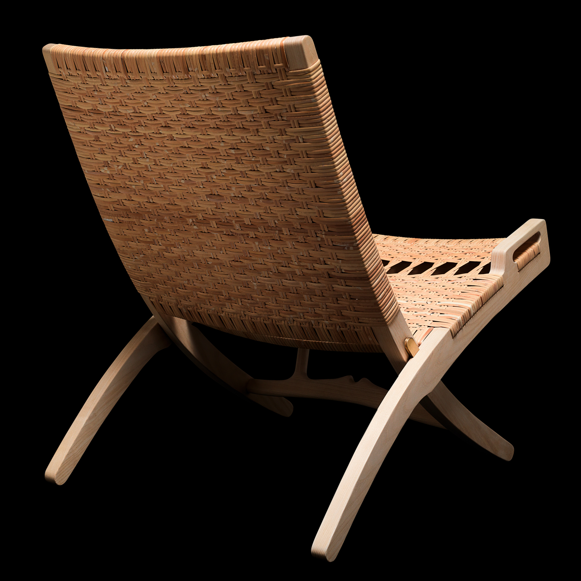 Pp512_ash_soap_cane_natural_bg_black_ahb-2 | ScandinavianDesign.com
