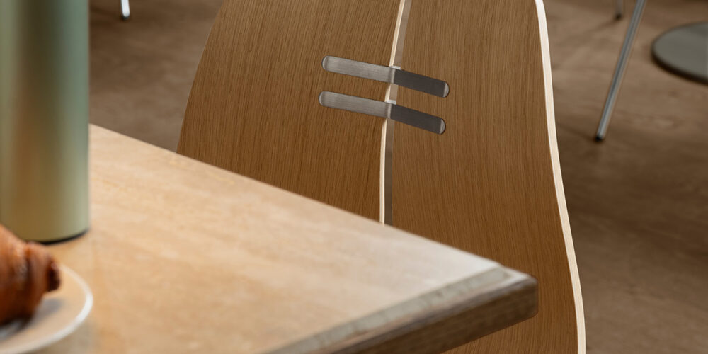 Fritz-hansen_pk3_poul-kjaerholm_07 | ScandinavianDesign.com