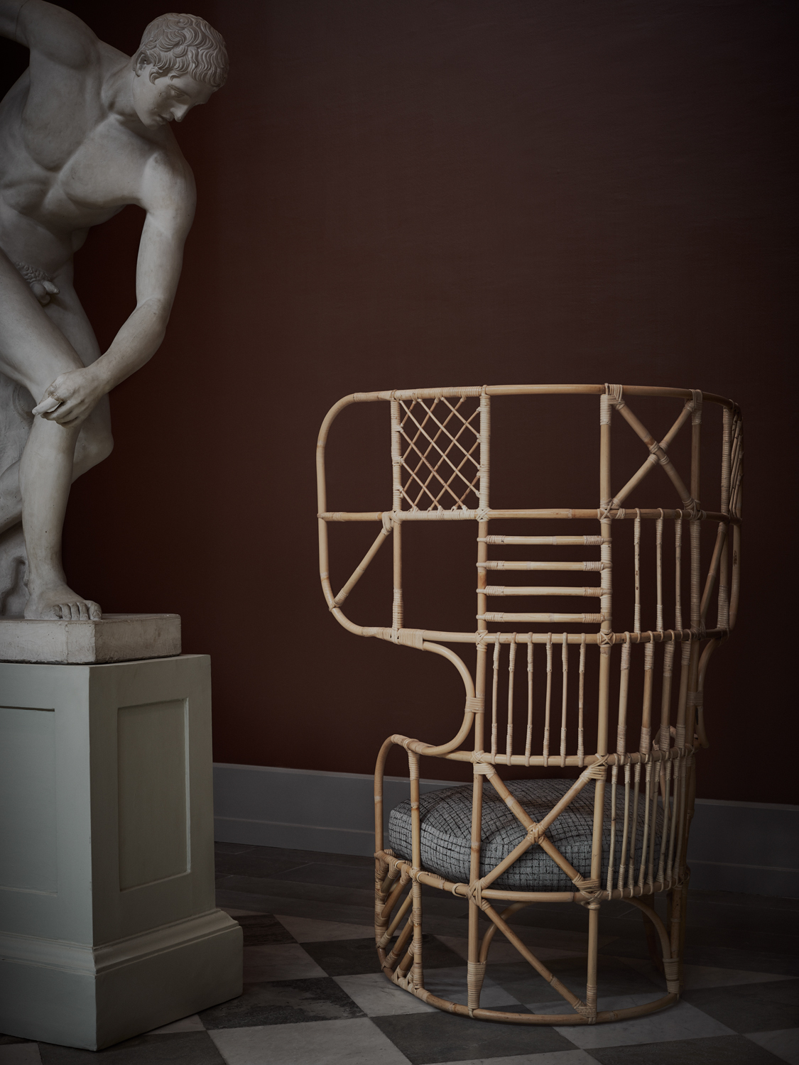 Matti Klenell NM& 040 rattan chair showing transparent patchwork backrest design by Larsson Korgmakare Stockholm