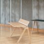 cph-190-desk_910x1100_brandmodel2