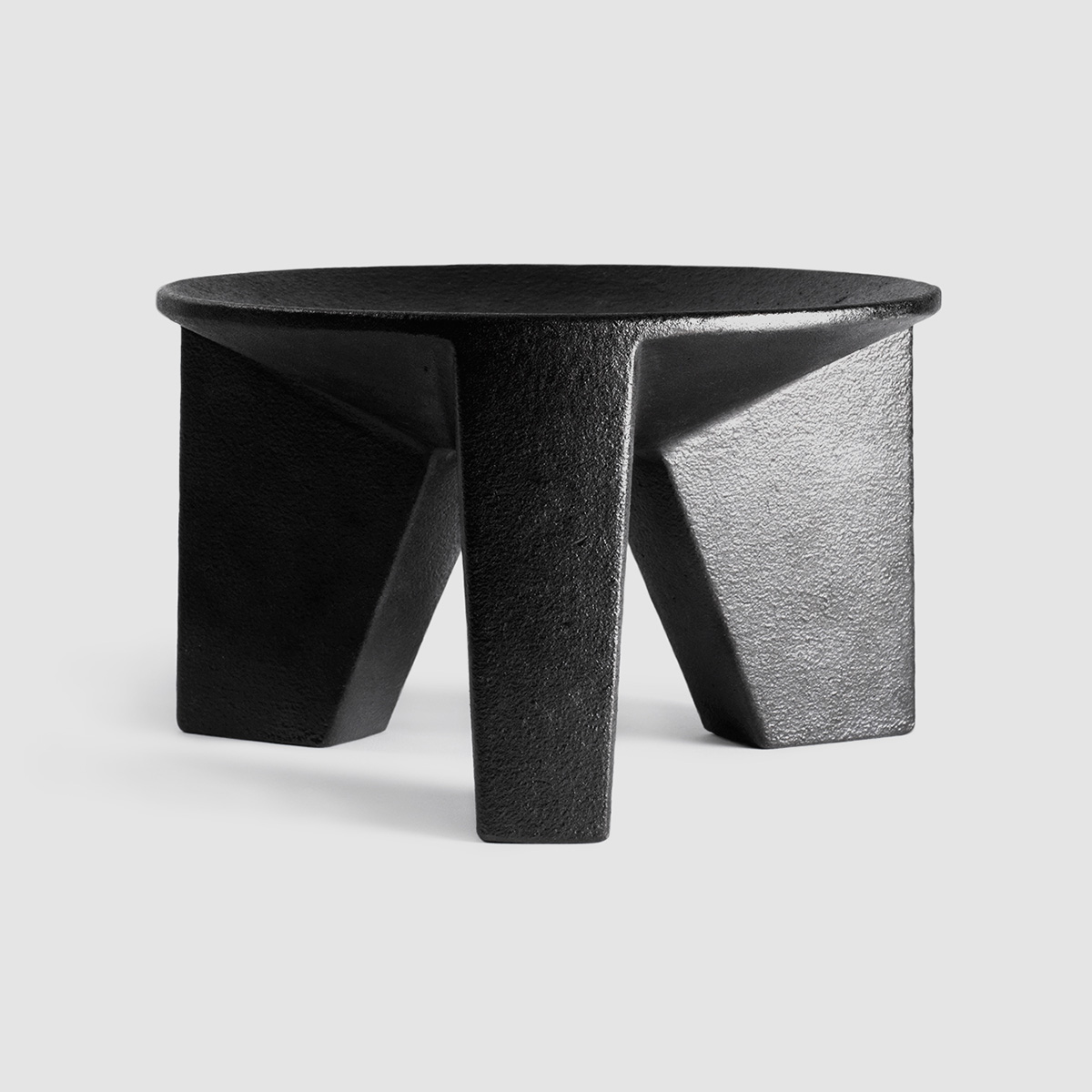 Anker – A pillar candle stick in cast iron designed by the Norwegian designers Torbjørn Anderssen & Espen Voll