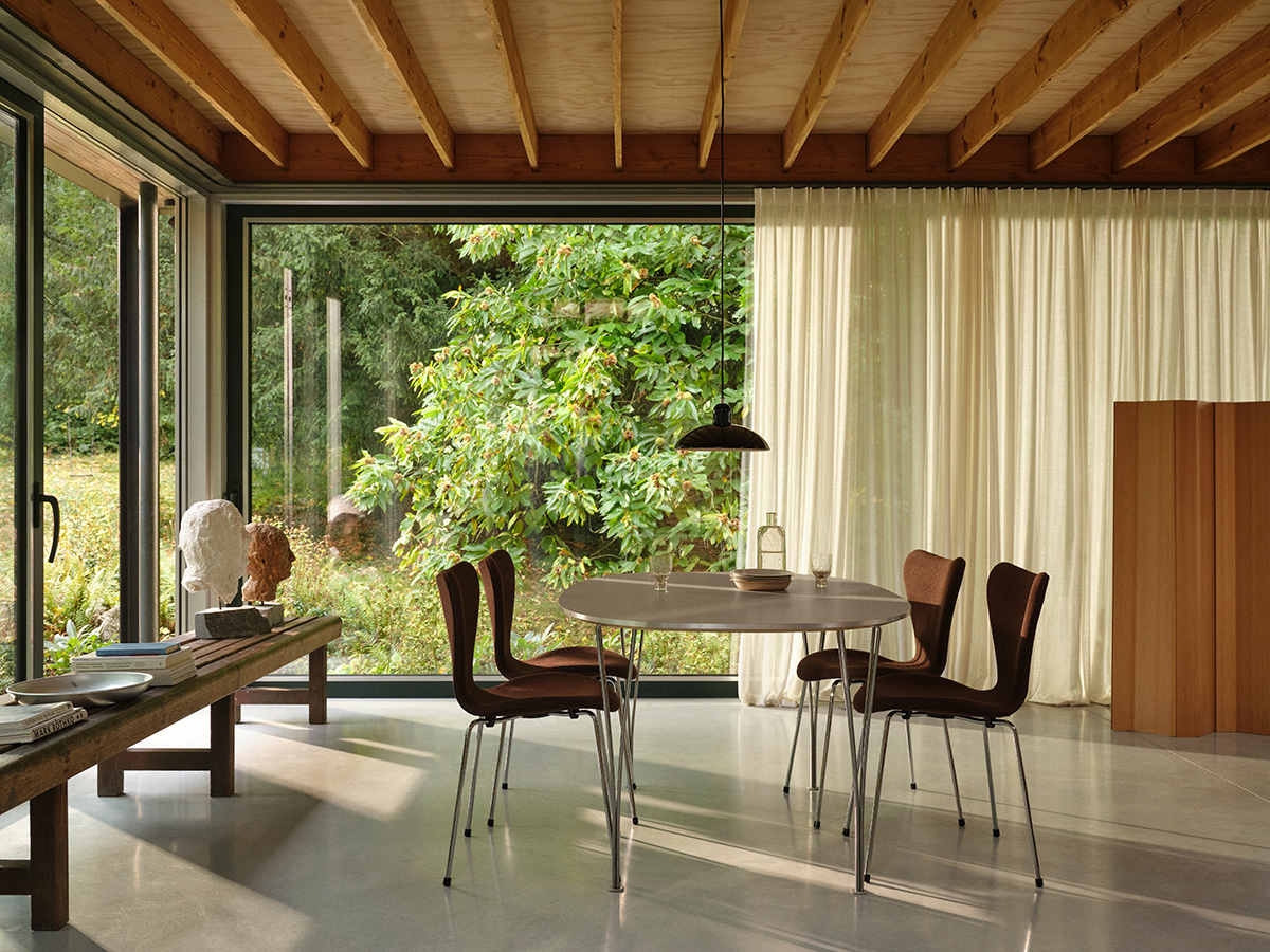 FH Series Poul kjaerholm FH Series Poul kjaerholm