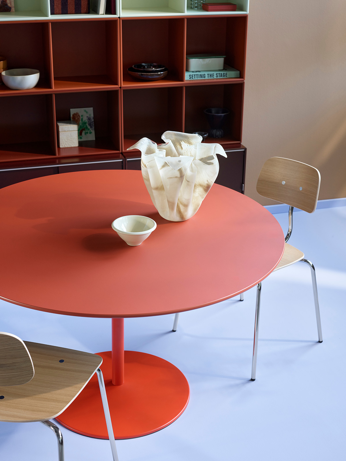Montana PantonTable 120 RossoNamib Hokkaido Kevi MontanaSystem Detail 01 H