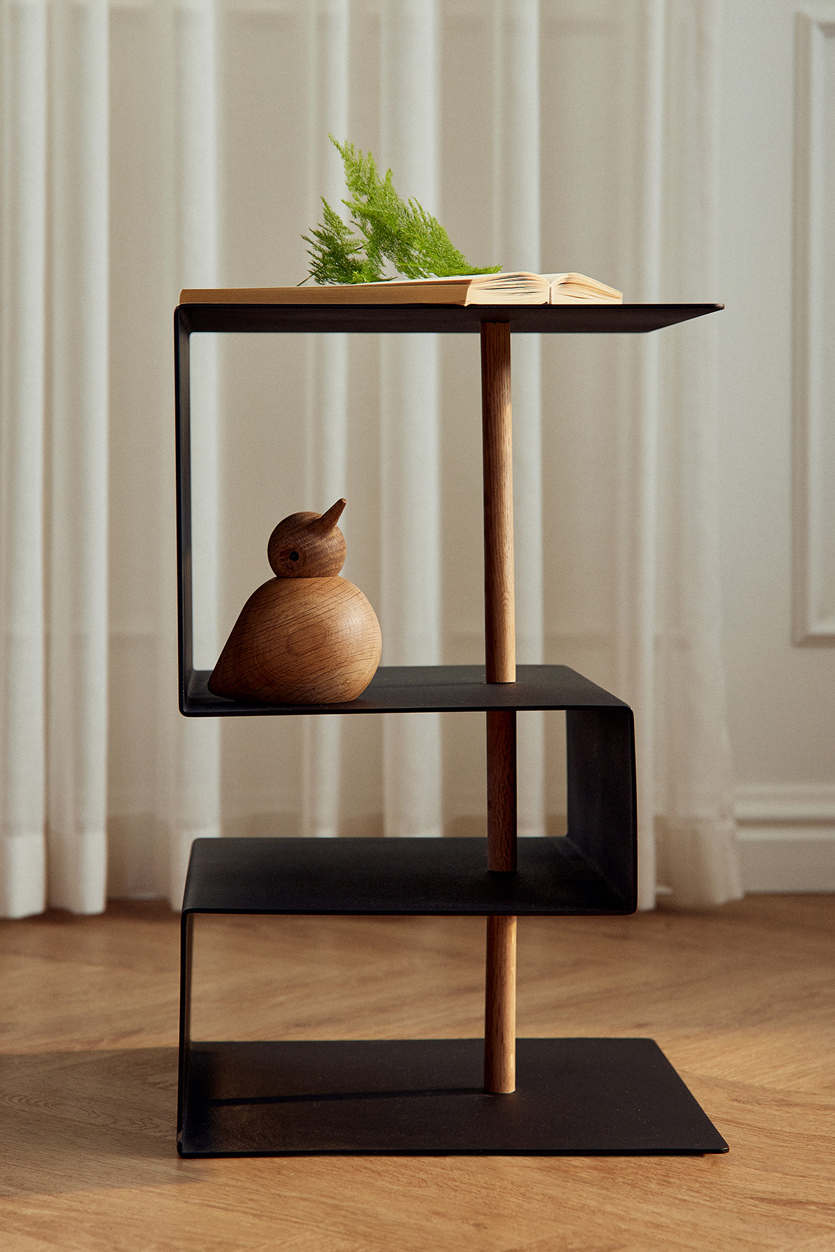 Edge Side table Andersen dogg gudmundsdottir Edge Side table Andersen dogg gudmundsdottir