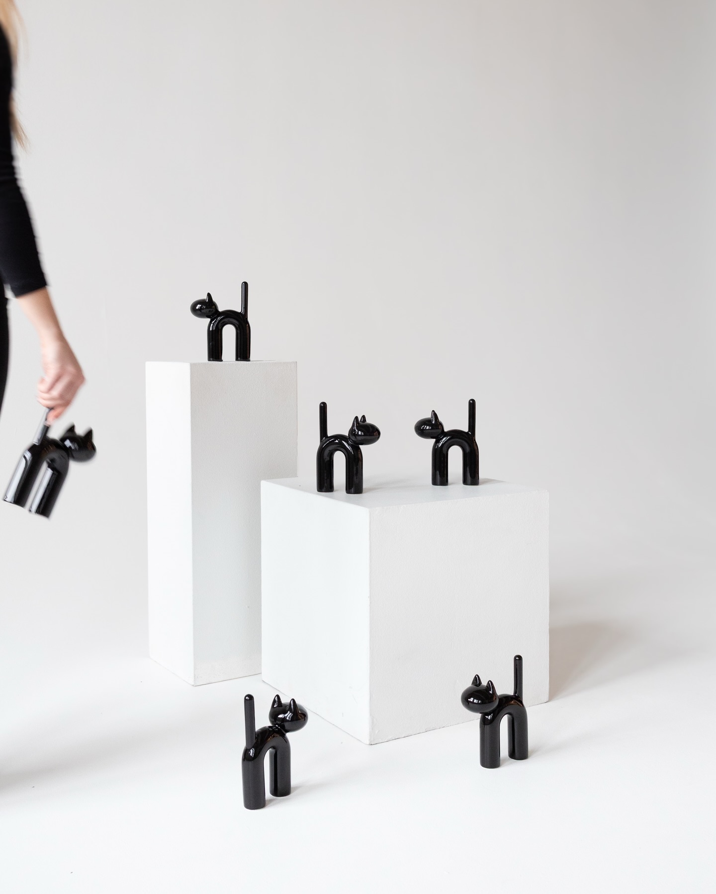 Eero aarnio KISU black 2026 1