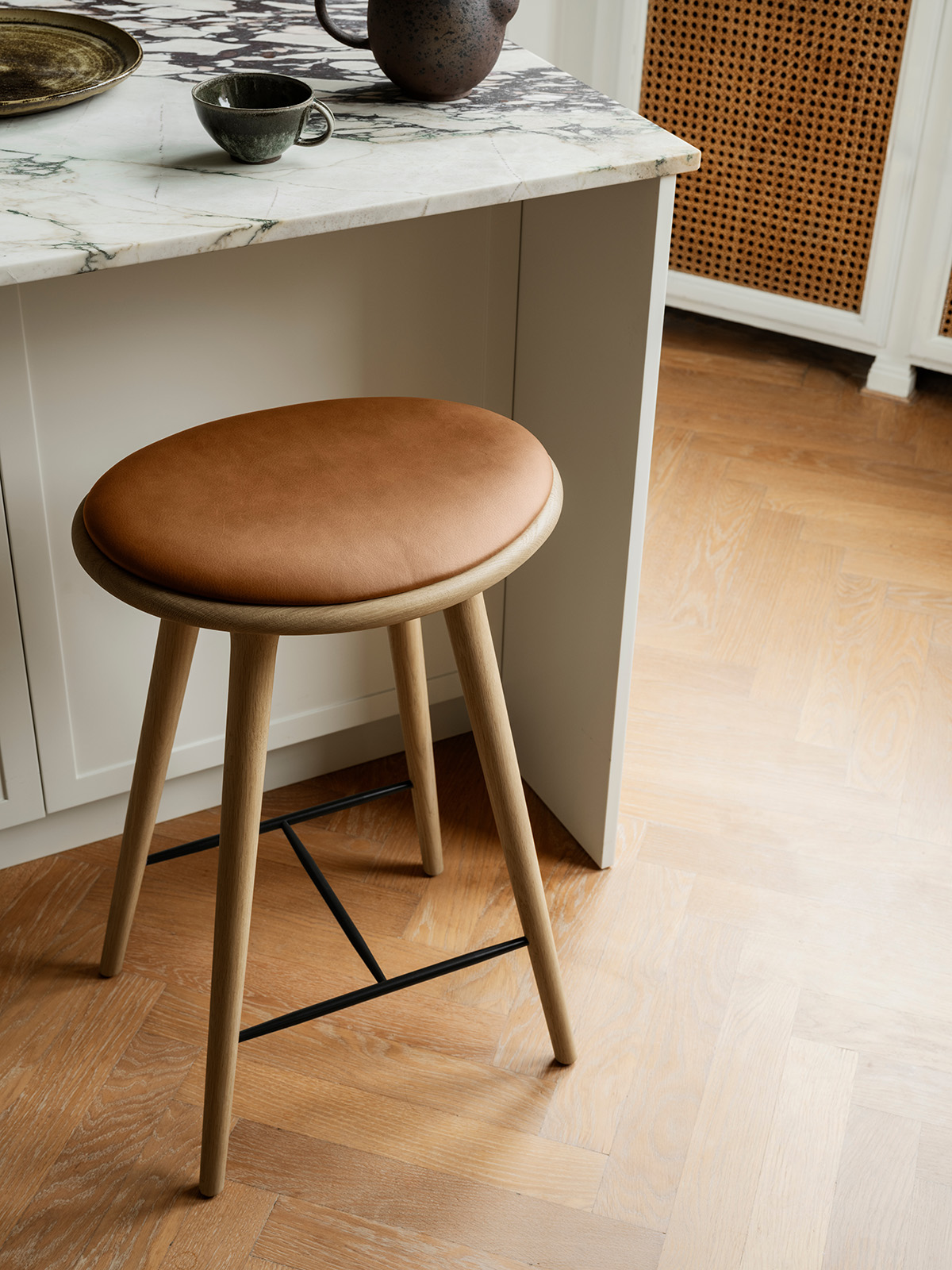Mater 01332 HighStool 69cm OiledOak Lifestyle Mater 01332 HighStool 69cm OiledOak Lifestyle