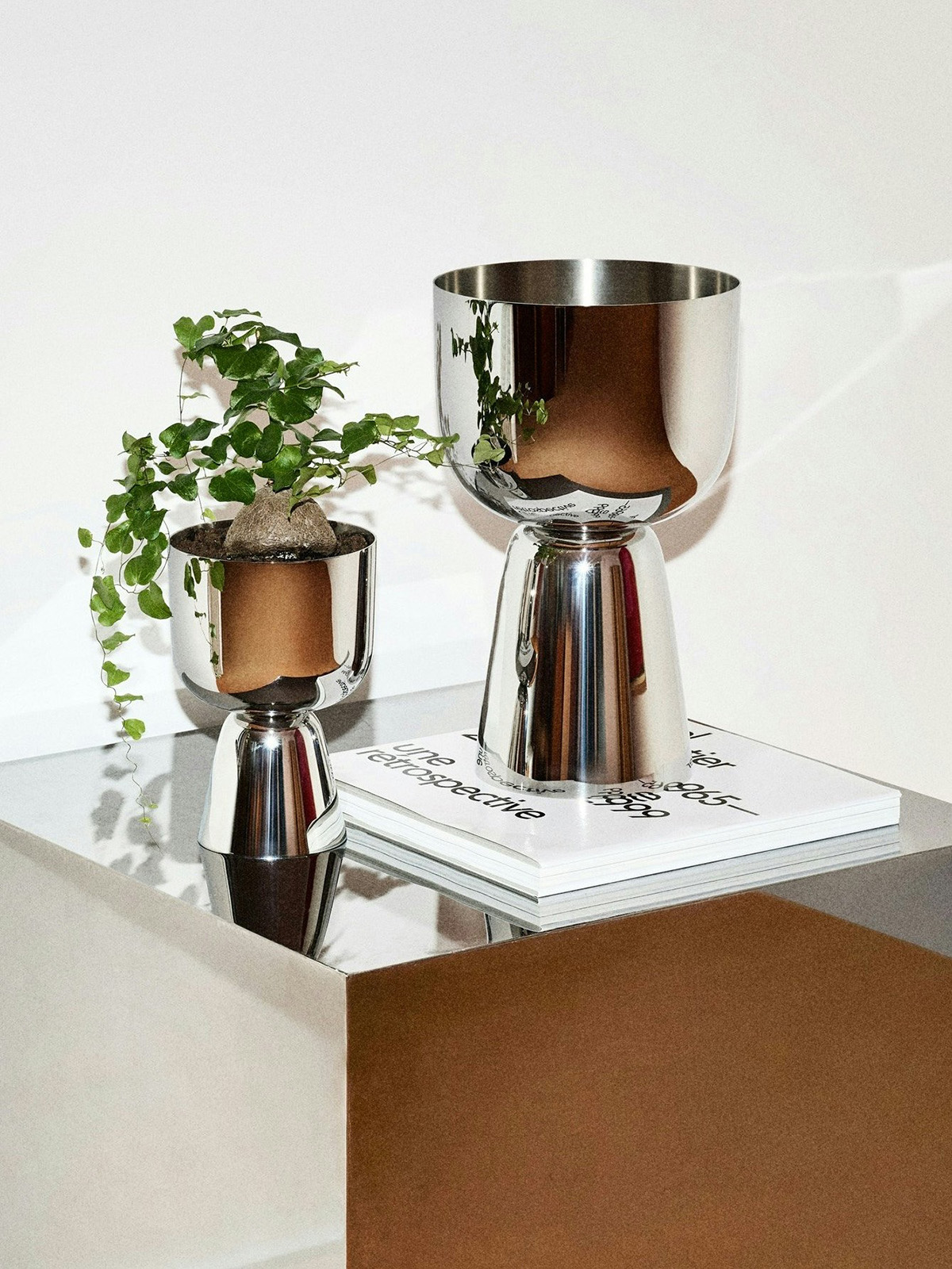 iittala Nappula plant pot Matti klenell3 Nappula plant pots in stainless steel, XS and M sizes, Iittala spring–summer edition