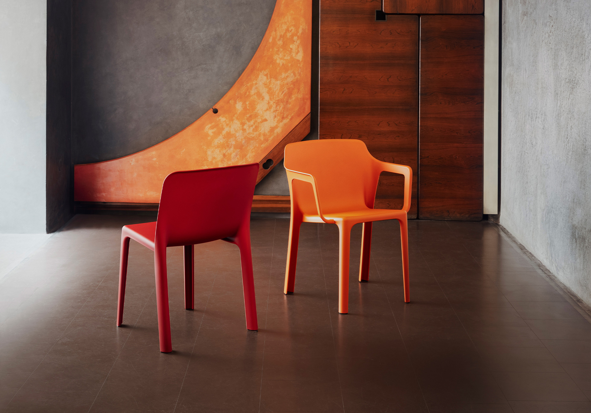 Linnéa Side Chair & Armchair by Luca Nichetto for infiniti Gallery orizzontali2