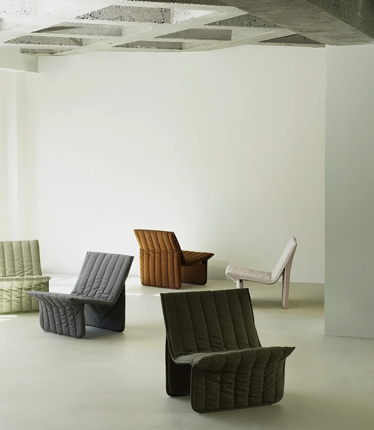 2026 Limit Lounge Chair Group 2026 Limit Lounge Chair Group