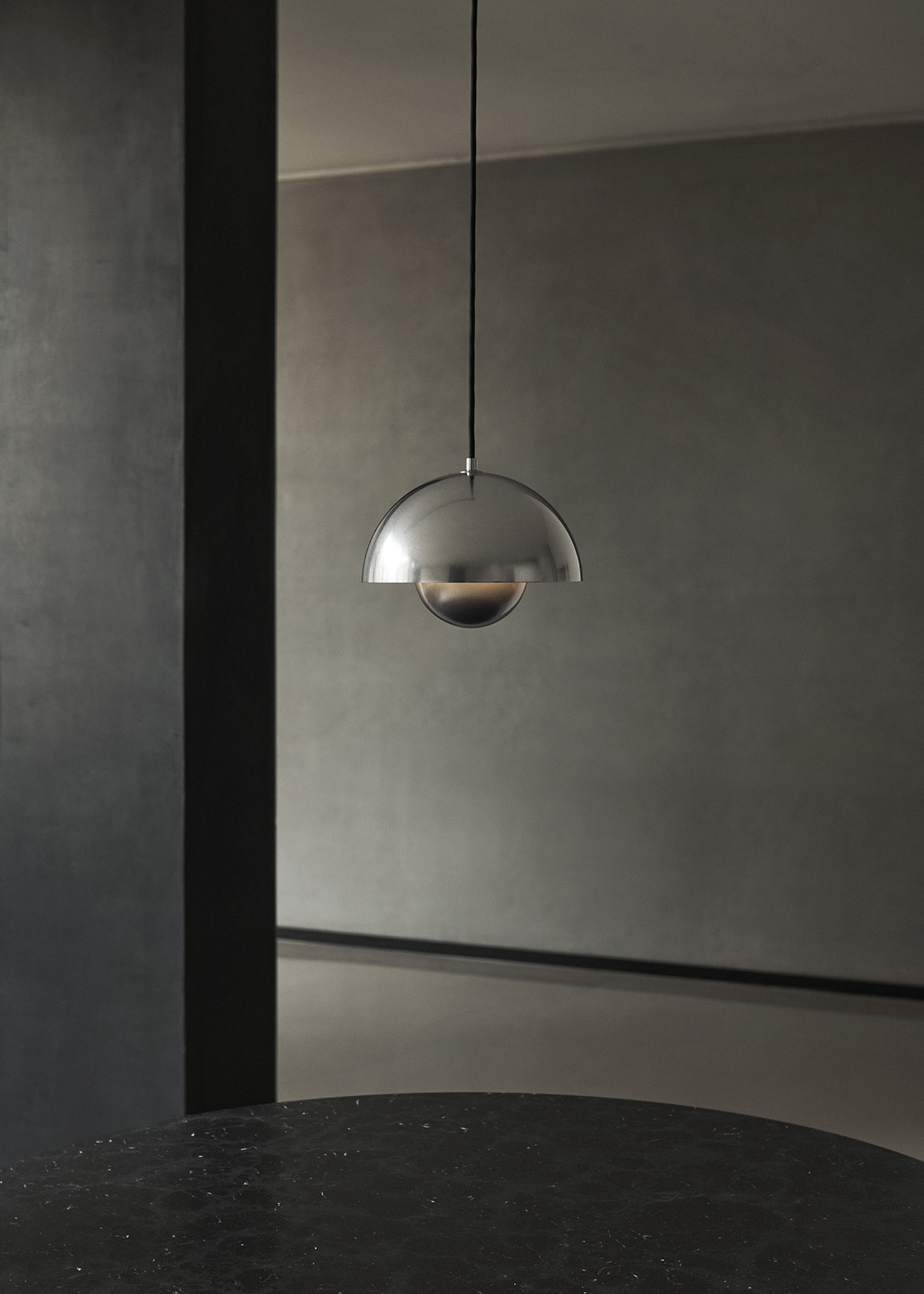 Flowerpot Anniversary Edition Pewter verner panton 5 Flowerpot Anniversary Edition Pewter verner panton 5