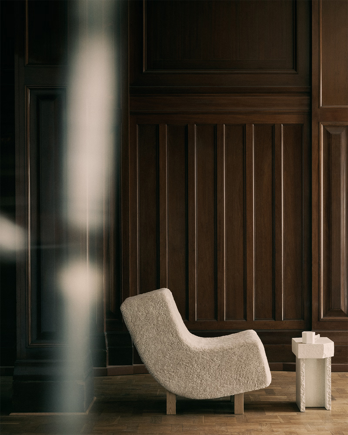 Fogia Lifestyle BD1 Lounge chair Sheepskin mohawi Lacquered oak. Design Björn Dahlström
