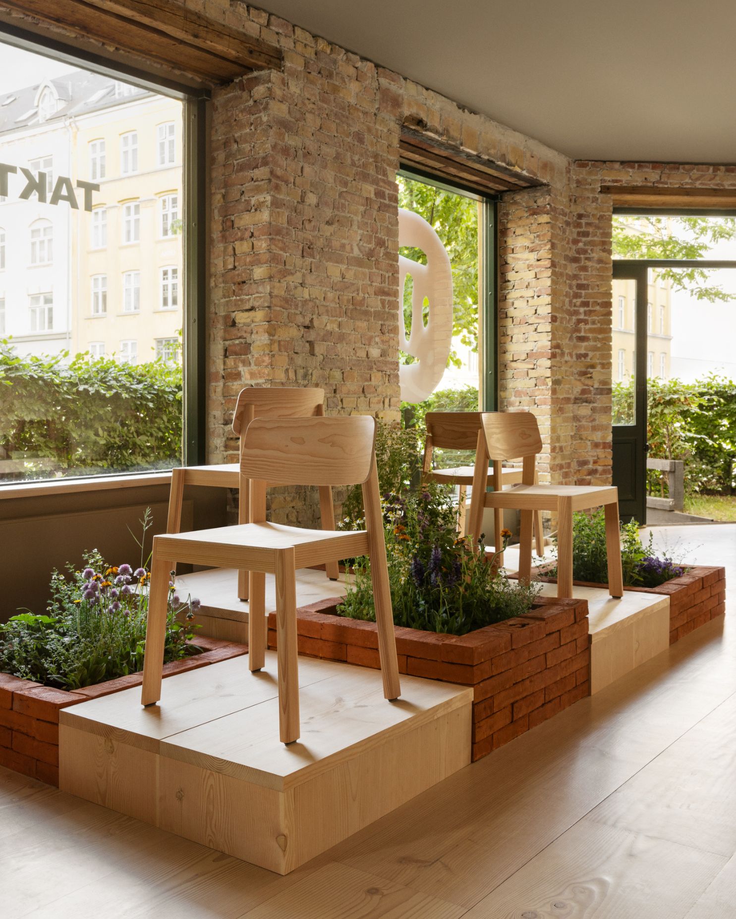 TAKT x Dinesen – A Shared Approach to Material and Craft