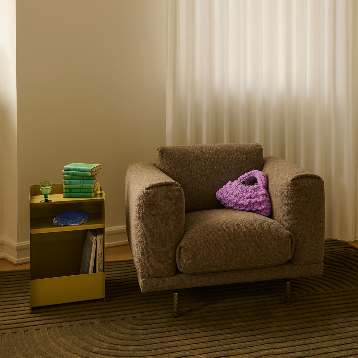 rest lounge chair 