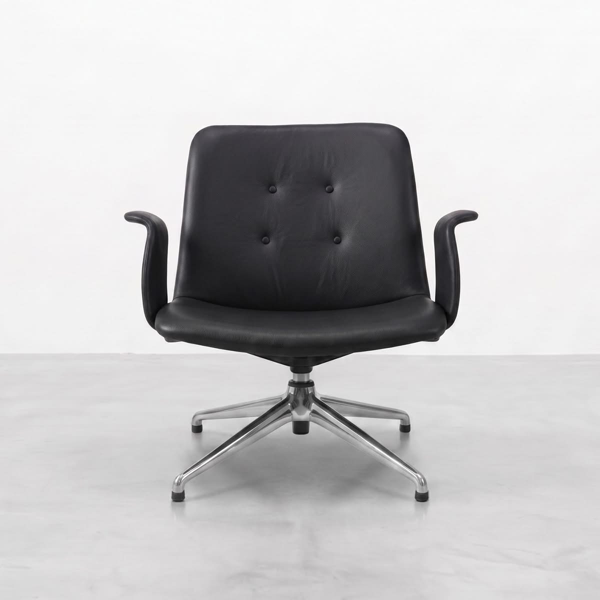 Primum Lounge Chair alu base black 2