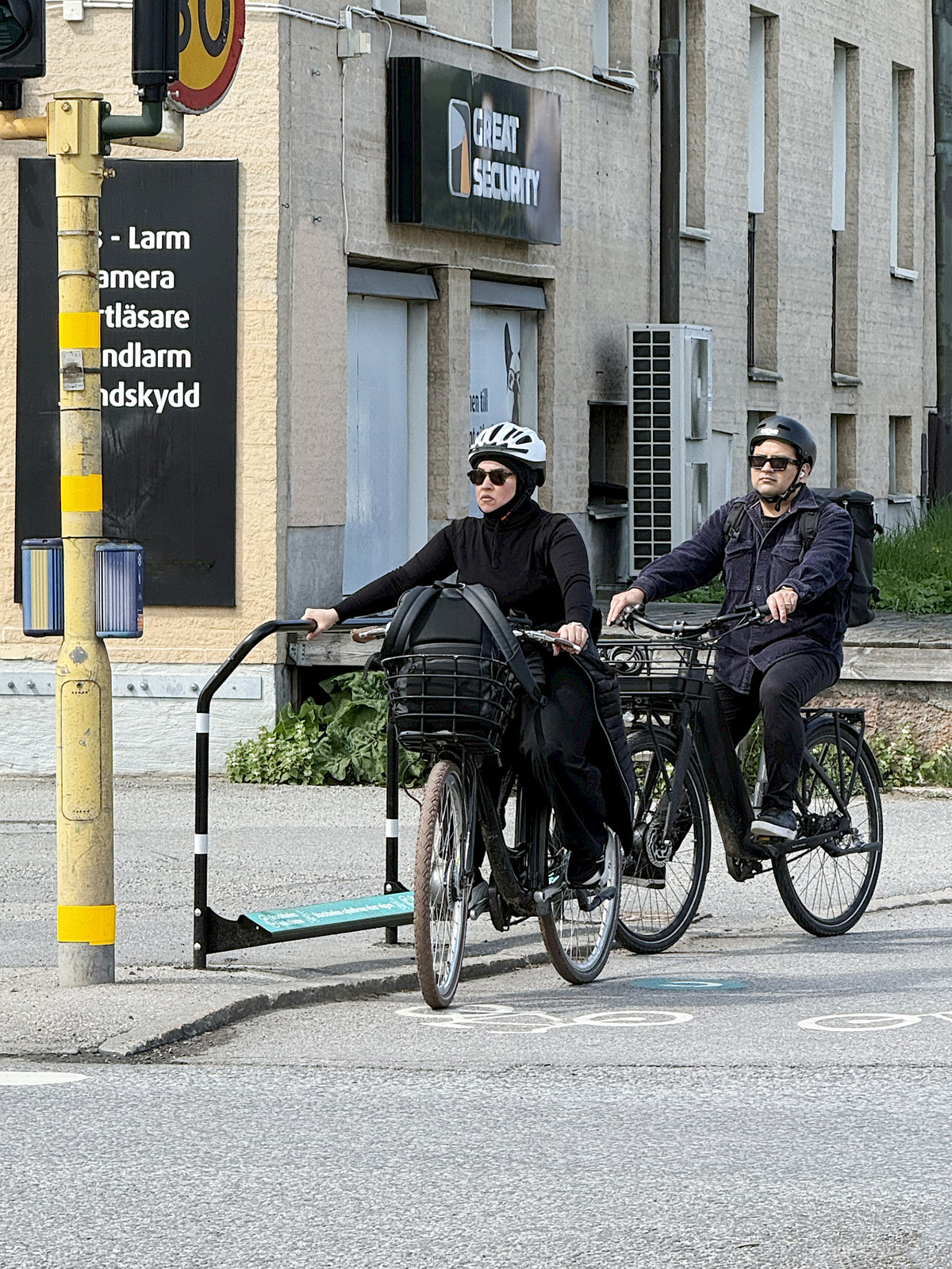 bikerail2.1280x0