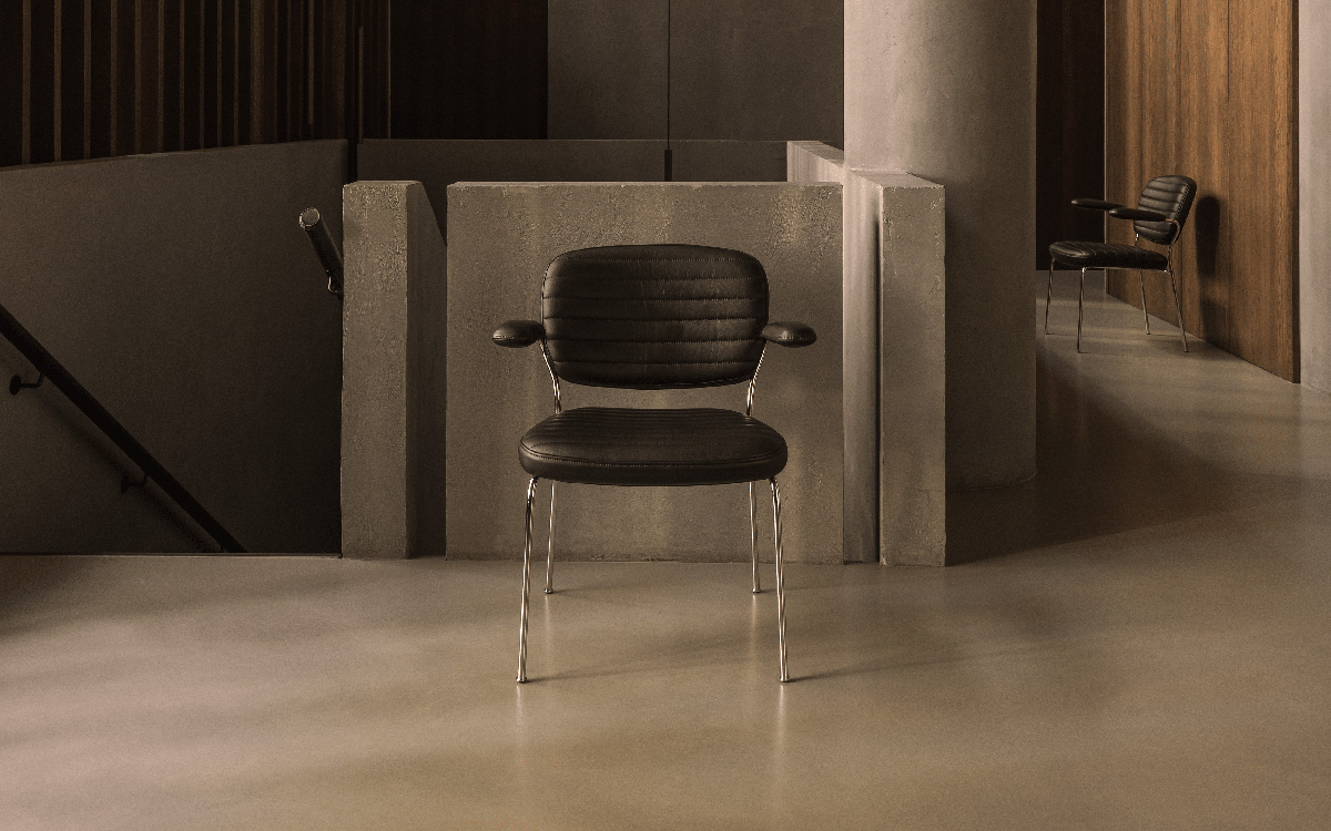 Fogia lifestyle image Flora Armchairs in Elmosoft 99999 leather and polished stainless steel at Maaemo Oslo 07