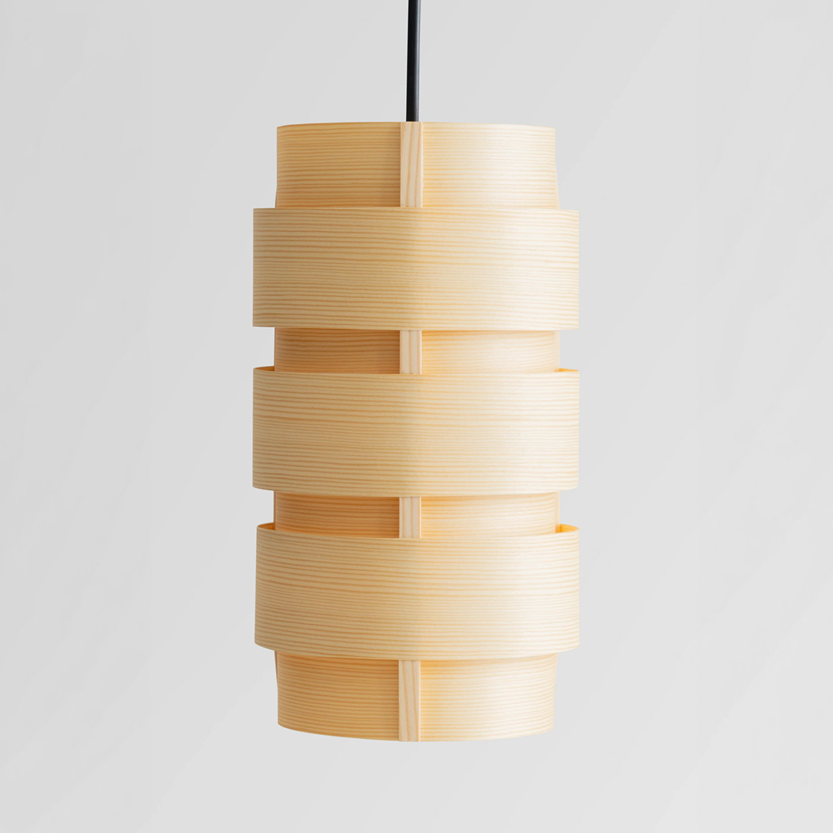 1006 Hans Pendant 14 by Hans-Agne Jakobsson for Vaarnii, pine veneer pendant light